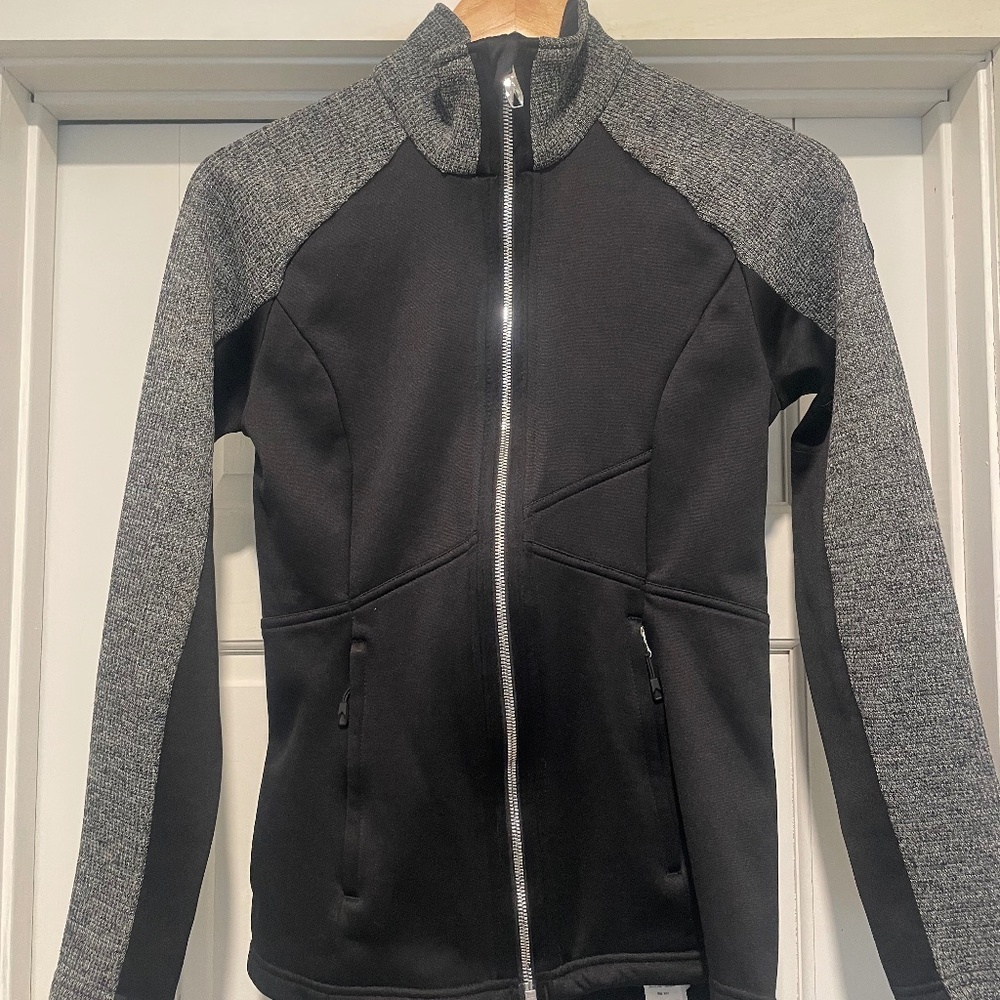Spyder women’s sweatshirt jacket size small